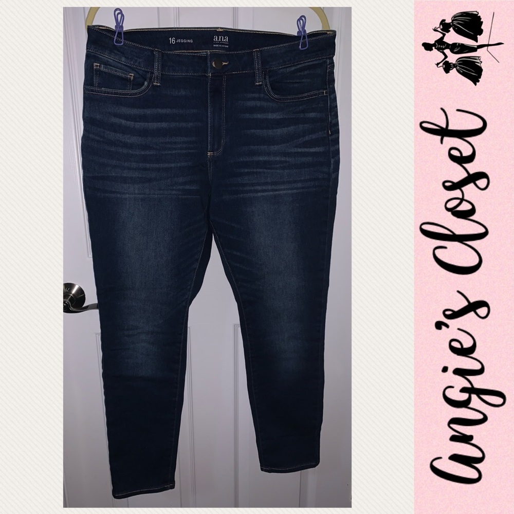 a.n.a. Jeggings